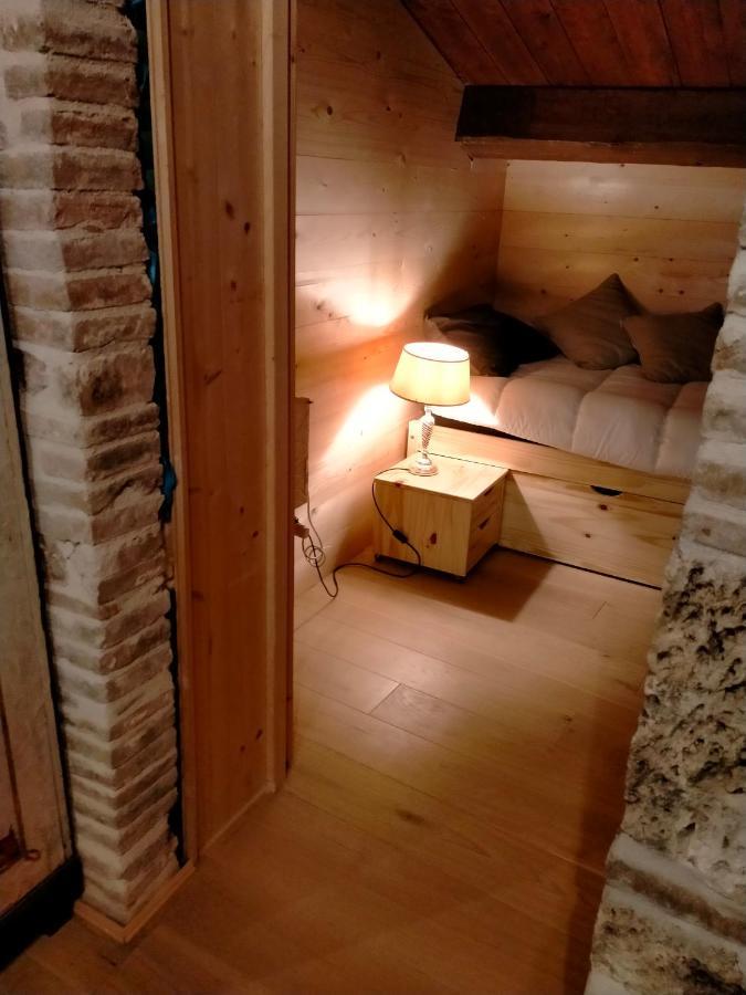 Maison En Pierre Fiastra Kültér fotó